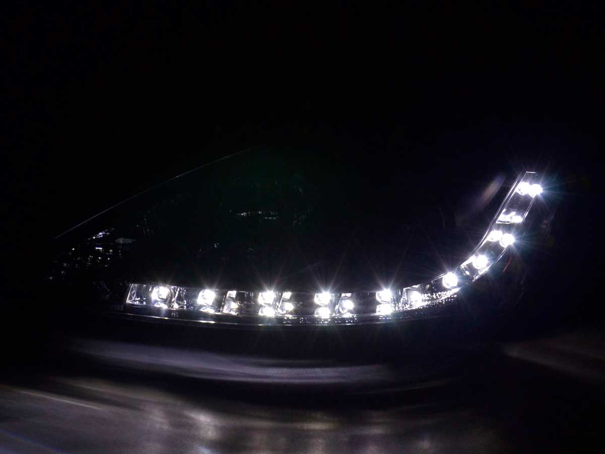 Scheinwerfer Set Daylight LED TFL-Optik Ford Focus 3/4/5-trg. 98-01 schwarz Scheinwerfer Set Daylight LED TFL-Optik Ford Focus 3/4/5-trg. 98-01 schwarz